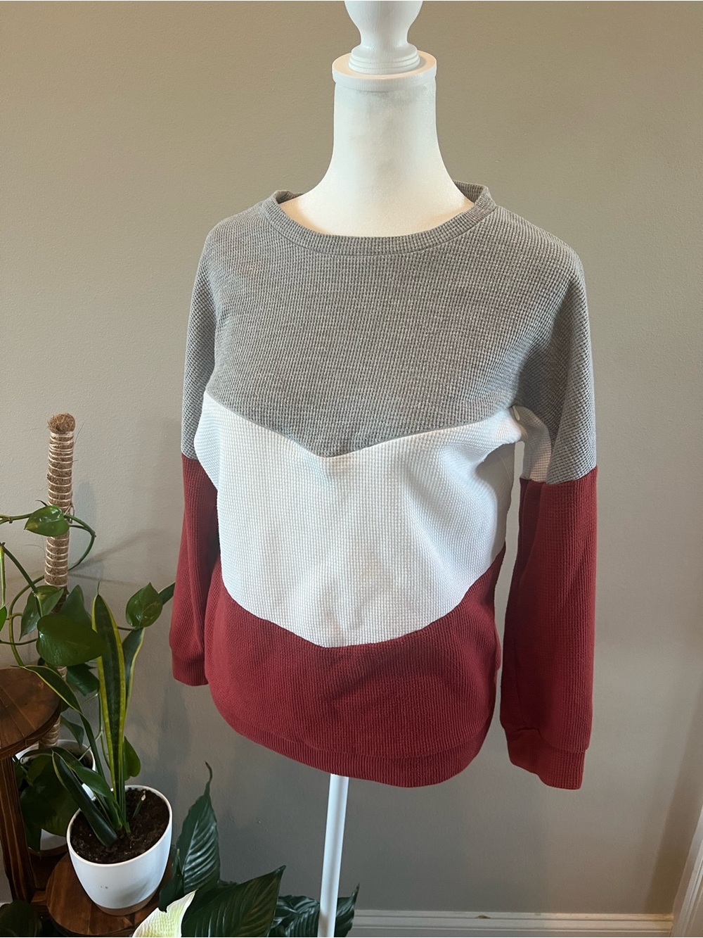 Women’s Colorblock Breastfeeding Waffle-Knit Sweater - Gray, White & Burgundy - Picture 2 of 9